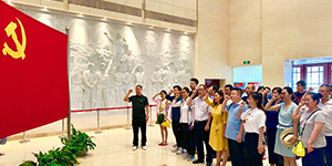 局机关第二党支部与文体联合支部组织开展“不忘初心，牢记使命”主题教育活动