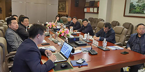 河南信阳公交总公司总经理杨勇一行到mg冰球突破十大平台汽车考察调研