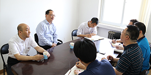 毛士新检查调研联建办工作